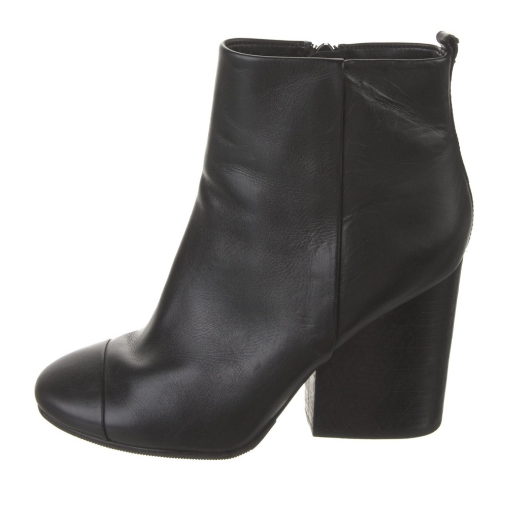 Tory Burch grove black heeled booties with zipper size 11